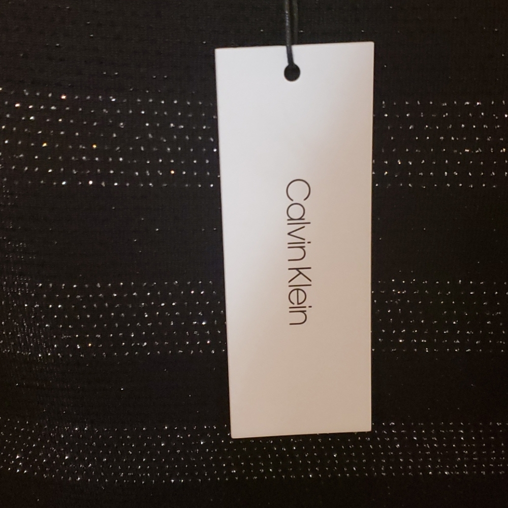 NWT Calvin Klein, long sleeve top, M - Picture 4 of 4
